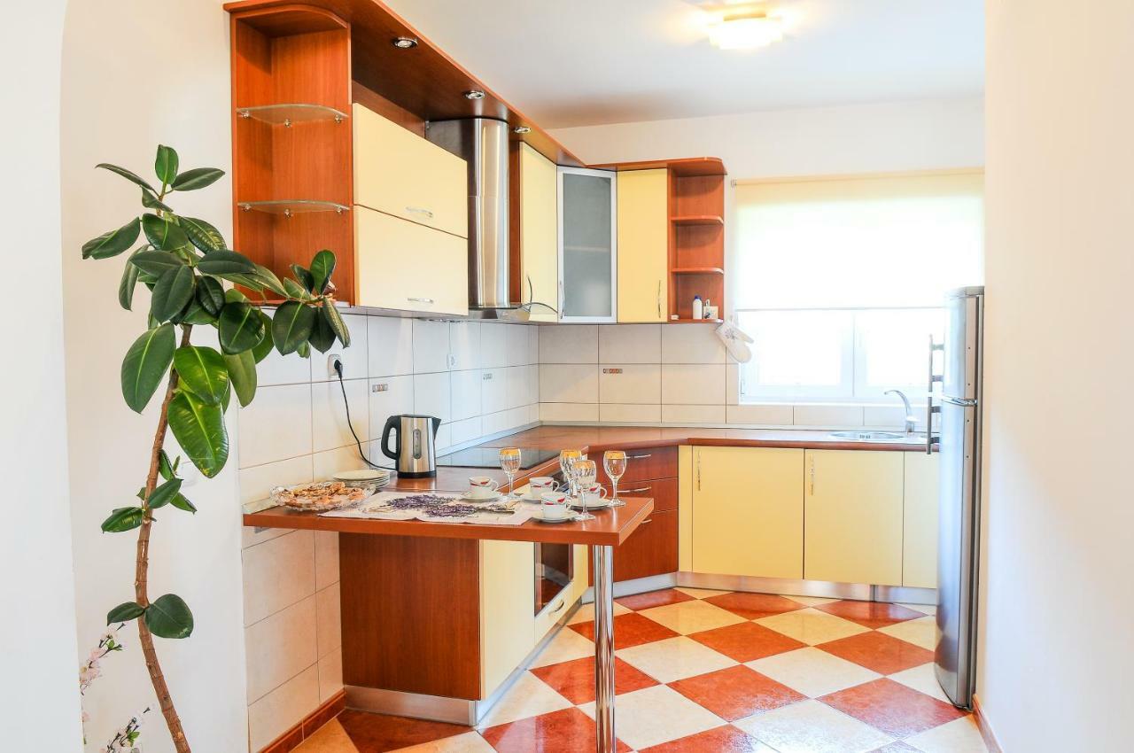 Villa Ana Сплит Екстериор снимка