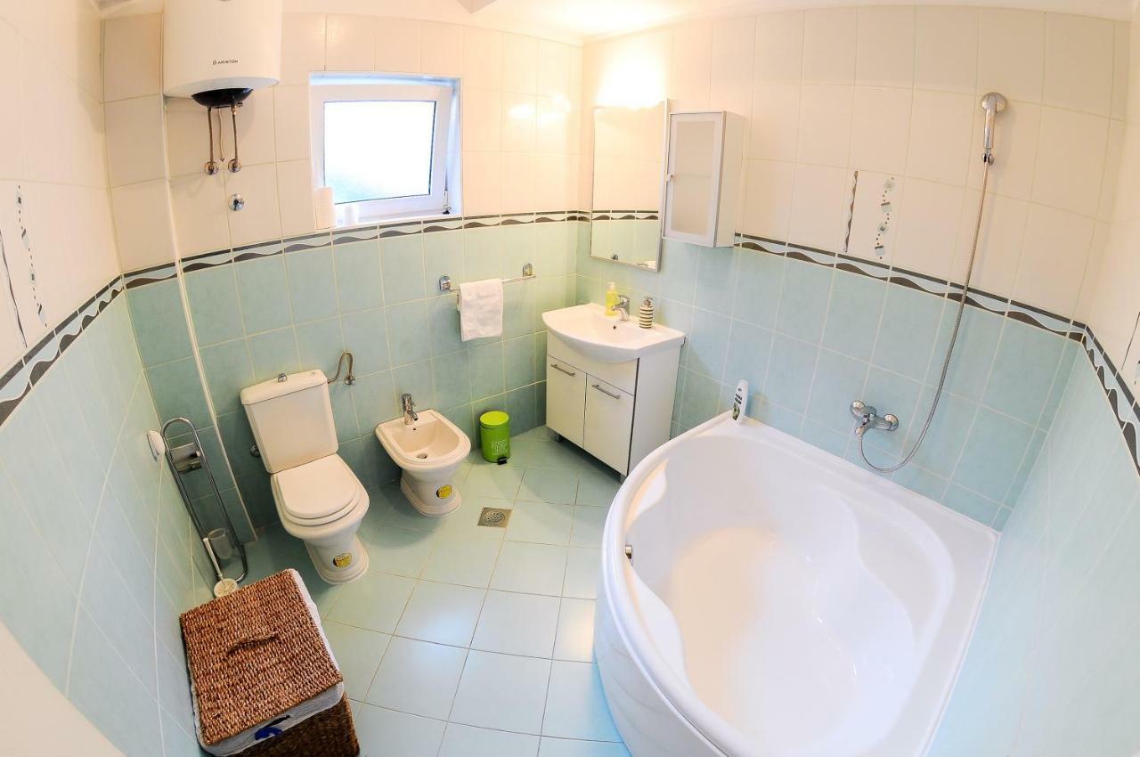 Villa Ana Сплит Екстериор снимка
